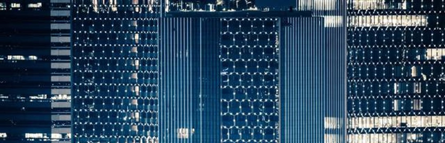 急成長するデータセンター市場：現状と複雑化するリスク